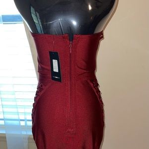 Elegant Red Strapless Dress